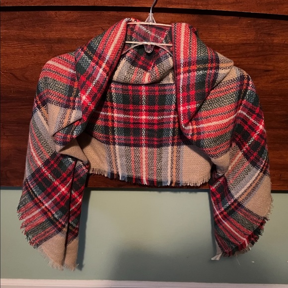 Plaid blanket scarf 🧣 - Picture 1 of 1